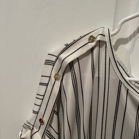 White dress blouse - Picture 2 of 3